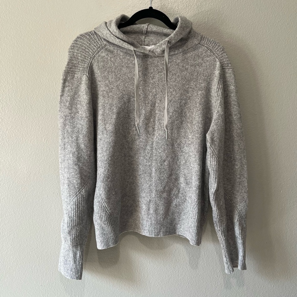 TIME AND TRU- Grey Soft Cozy Long Sleeve Sweater Size L
